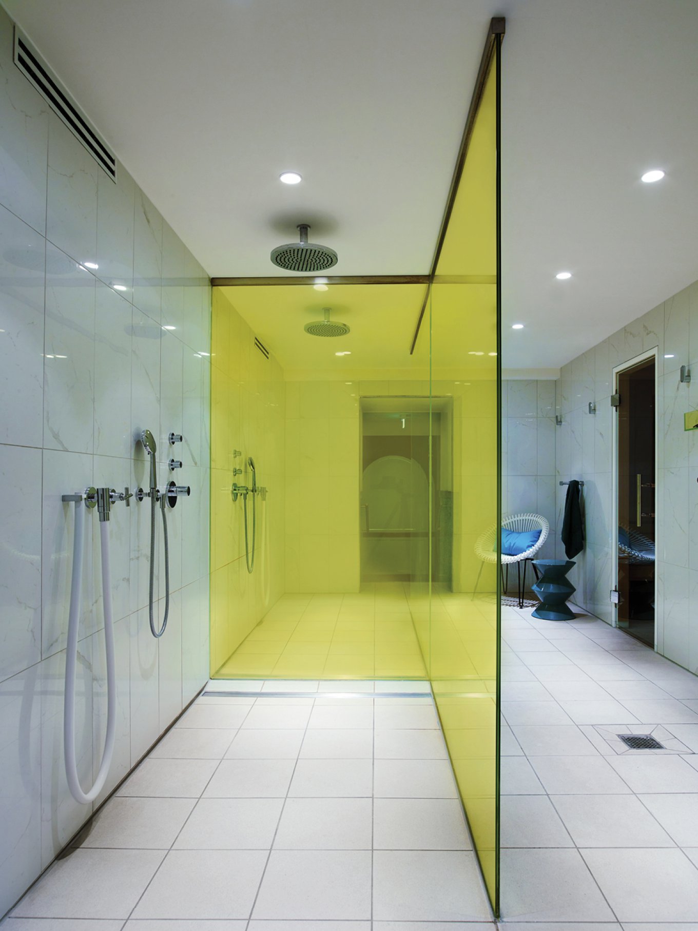 studio catoir hotel design showers