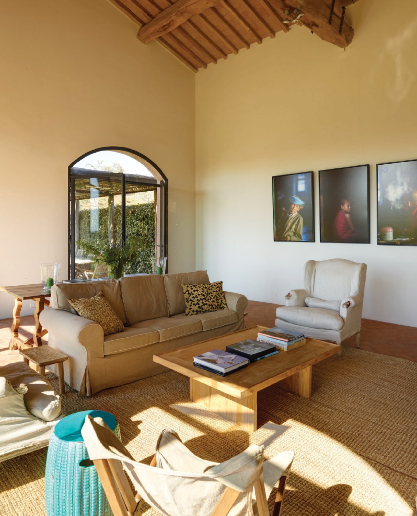 studio catoir private villa living 2