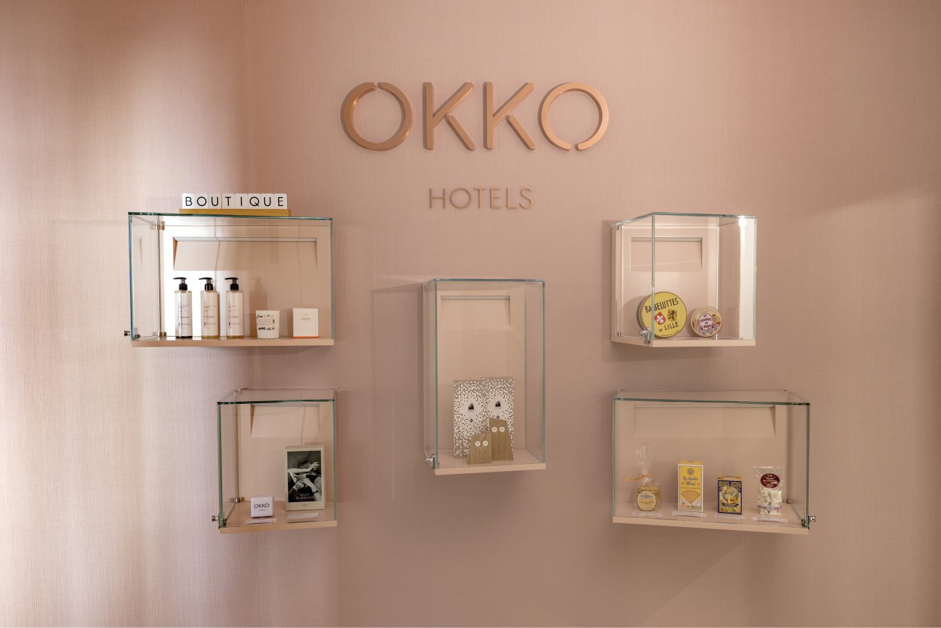 studio catoir hotel design okko window display 4